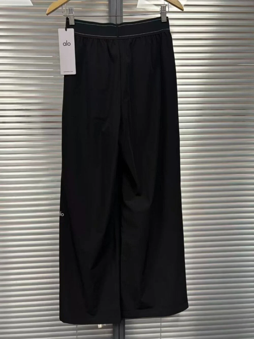ALO Yoga Women's Black Suit Pants NWT ✨ High/Low Rise Straight Leg Regular Fit